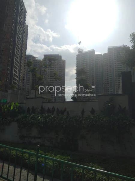 Phoenix One West Tower 7 image 3 Phoenix One West Tower 7 image 3